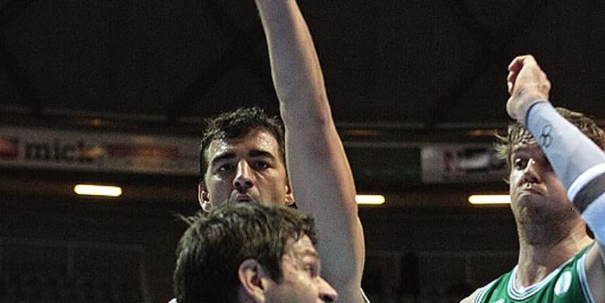 Jere Macura, KK Zadar – KK Benetton Basket (76 : 84) Jere Macura, KK Zadar – KK Benetton Basket (76 : 84)