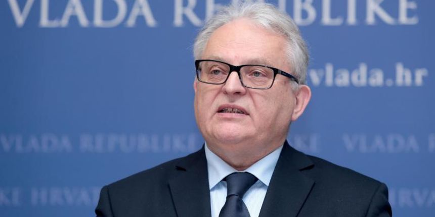 15.01.2014., Zagreb -Drzavna uprava za upravljanje drzavnom imovinom predstavila je na konferenciji za medije jedinstveni registar drzavne imovine. Photo: Patrik Macek/PIXSELL Autor Patrik Macek/PIXSELL KLJUČNE RIJEČI objava, Mladen Pejnovic 15.01.2014., Zagreb -Drzavna uprava za upravljanje drzavnom imovinom predstavila je na konferenciji za medije jedinstveni registar drzavne imovine. Photo: Patrik Macek/PIXSELL Autor Patrik Macek/PIXSELL KLJUČNE RIJEČI objava, Mladen Pejnovic