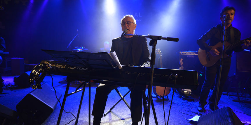 Tradicionalni uskrsni koncert: Oliver Dragojević u Arsenalu Tradicionalni uskrsni koncert: Oliver Dragojević u Arsenalu