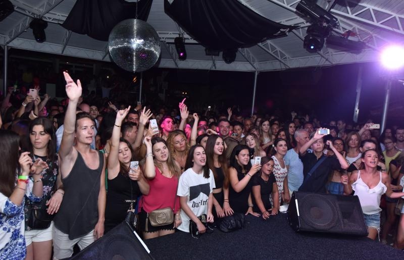 Severina održala koncert u prepunoj primoštenskoj diskoteci Aurora.  Photo: Hrvoje Jelavić/PIXSELL