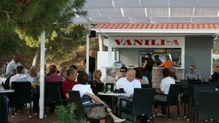 Otvorenje caffe-bara “Vanilia”