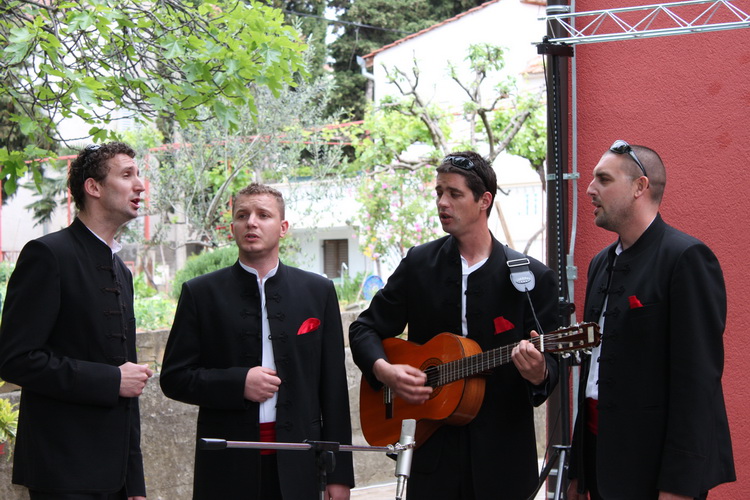 Sveti Filip i Jakov: 11. Dani cvijeca Zadarske zupanije, Foto: Martin Brkljaca Sveti Filip i Jakov: 11. Dani cvijeca Zadarske zupanije, Foto: Martin Brkljaca