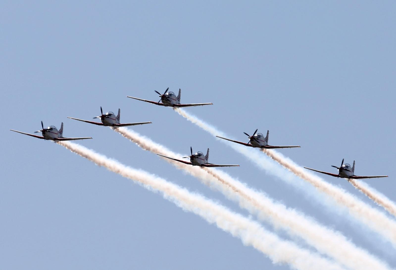 Preleti Rafalea i Krila oluje na obilježavanju 29. obljetnice VRO Oluja @ Knin Preleti Rafalea i Krila oluje na obilježavanju 29. obljetnice VRO Oluja @ Knin