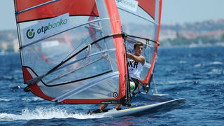Zadar, 080711.
Svjetsko juniorsko prvenstvo u jedrenju 07.-15.srpnja 2011.
ISAF 2011.
U organizaciji jedrlicarskog kluba Uskok iz Zadra odrzava se svjetsko juniorsko prvenstvo u jedrenju za klase SL 16, 420, 29er, Laser i RS-X. Na prvenstvu se natjece 350 Zadar, 080711.
Svjetsko juniorsko prvenstvo u jedrenju 07.-15.srpnja 2011.
ISAF 2011.
U organizaciji jedrlicarskog kluba Uskok iz Zadra odrzava se svjetsko juniorsko prvenstvo u jedrenju za klase SL 16, 420, 29er, Laser i RS-X. Na prvenstvu se natjece 350