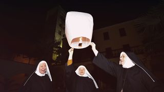 U klaustru samostana sv. Marije i zadarske benediktinke su sudjelovale u akciji “Zaželi ljubav”. Foto: Iva Perinčić U klaustru samostana sv. Marije i zadarske benediktinke su sudjelovale u akciji “Zaželi ljubav”. Foto: Iva Perinčić