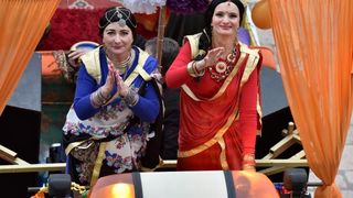 Karnevalska povorka okupila se na parkiralistu kod ‘Ljepotice’ a potom je krenula prema sredisnjem gradskom Trgu. Photo: Dino Stanin/PIXSELL