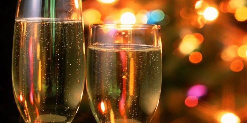 Šampanjac, nova godina, doček nove godine, slavlje, party, tulum, zabava Šampanjac, nova godina, doček nove godine, slavlje, party, tulum, zabava