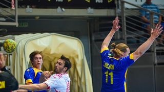 U doista sjajnoj atmosferi koju je stvorilo oko 5000 navijača iz cijele Hrvatske, naši su rukometni reprezentativci remizirali sa Švedskom i to s rezultatom 25-25. Bila je to ‘kaubojima’ pretposljednja pripremna utakmica uoči Olimpijskih igara