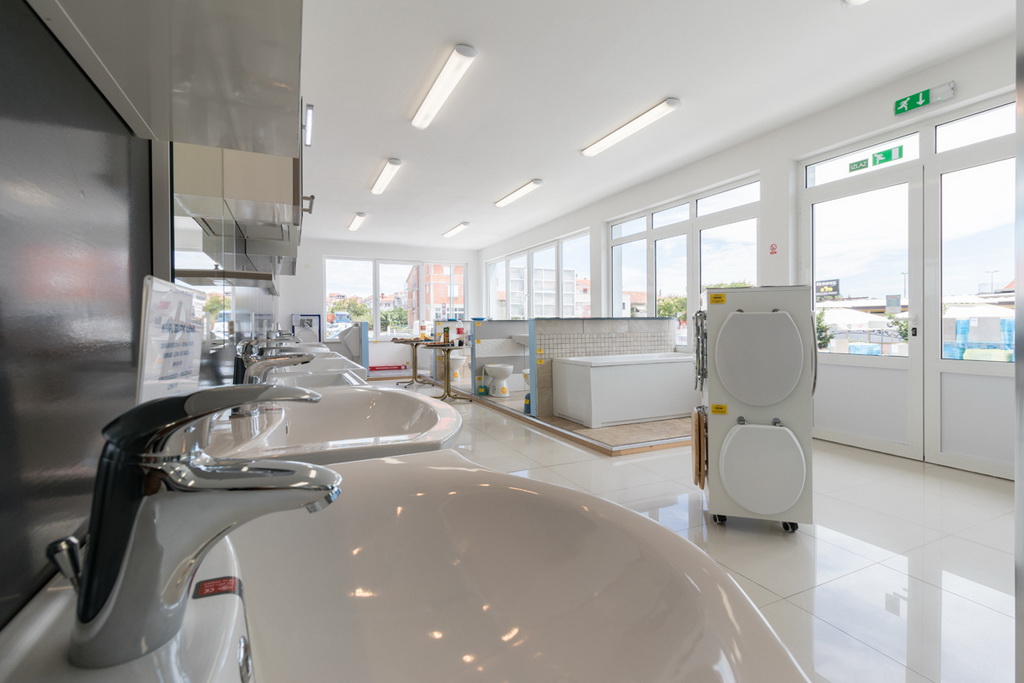 Vrhunska ponuda sanitarija i keramičkih pločica po nevjerojatnim cijenama u novootvorenoj trgovini “Latrina”