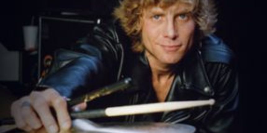 Steven Adler-Guns n Roses (Foto: mybuddieslive.com) Steven Adler-Guns n Roses (Foto: mybuddieslive.com)