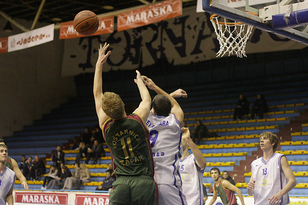 KK Pet Bunara – KK Voštarnica (foto:Saša Čuka) KK Pet Bunara – KK Voštarnica (foto:Saša Čuka)