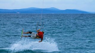 Wind i Kite surfing na Kolovarama 3. studenog 2013.  foto: Tome Grbeša