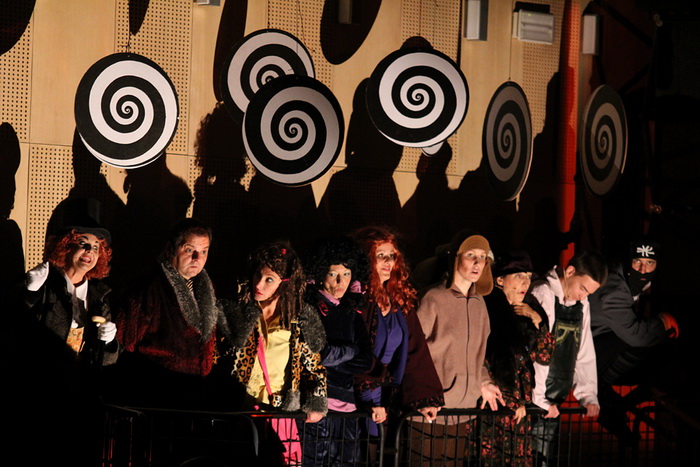 Kazalište lutaka Zadar: Drago Č. i Tvornica čokolade Kazalište lutaka Zadar: Drago Č. i Tvornica čokolade