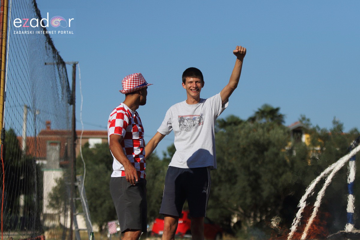 Bibinje: Navijanje za Vatrene i fešta nakon pobjede nad Rusijom