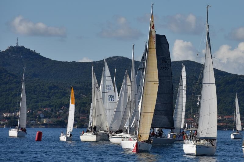 Start jedriličarske regate Zadarska koka