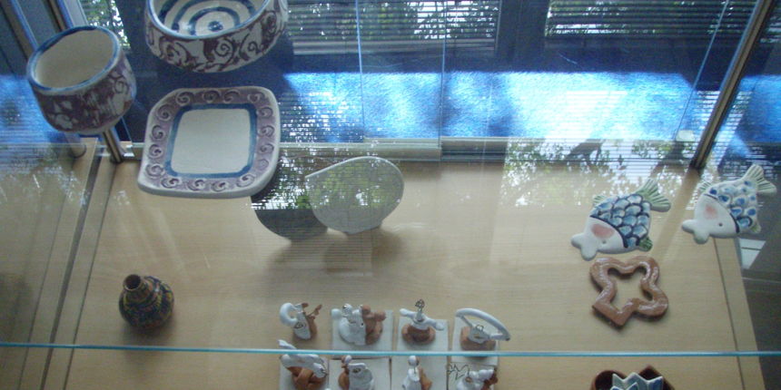 Izložba keramike i nakita autorice Vesne Paleka Izložba keramike i nakita autorice Vesne Paleka