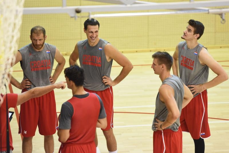 Prvi trening košarkaških reprezentativaca u Svetom Martinu na Muri