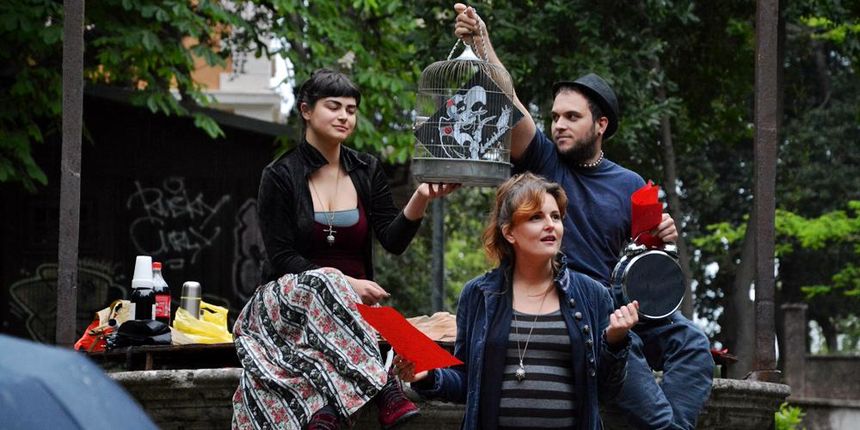 Noć knjige – Čitanje poezije u parku, foto: Iva Perinčić Noć knjige – Čitanje poezije u parku, foto: Iva Perinčić