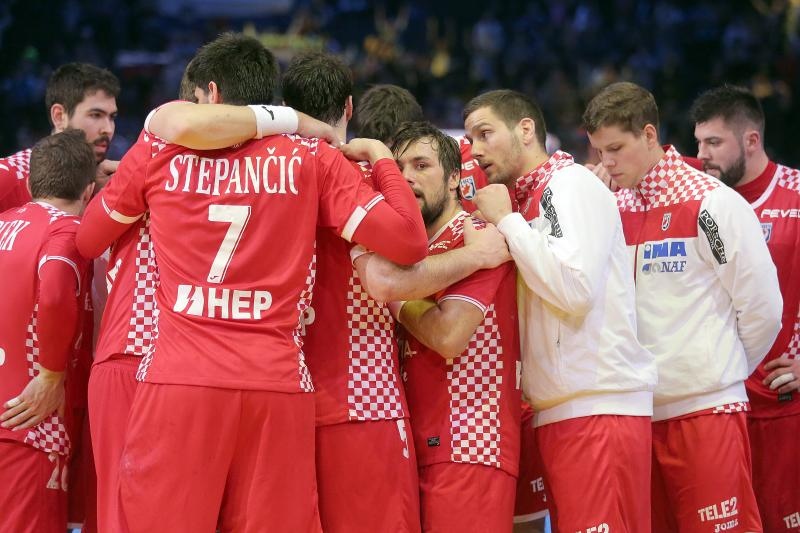 Tuga hrvatskih rukometaša nakon šokantnog poraza od Slovenije