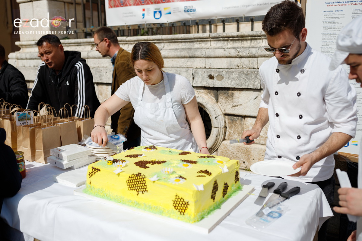 Đir po gradu, subotnja špica 30. ožujka 2019. Đir po gradu, subotnja špica 30. ožujka 2019.