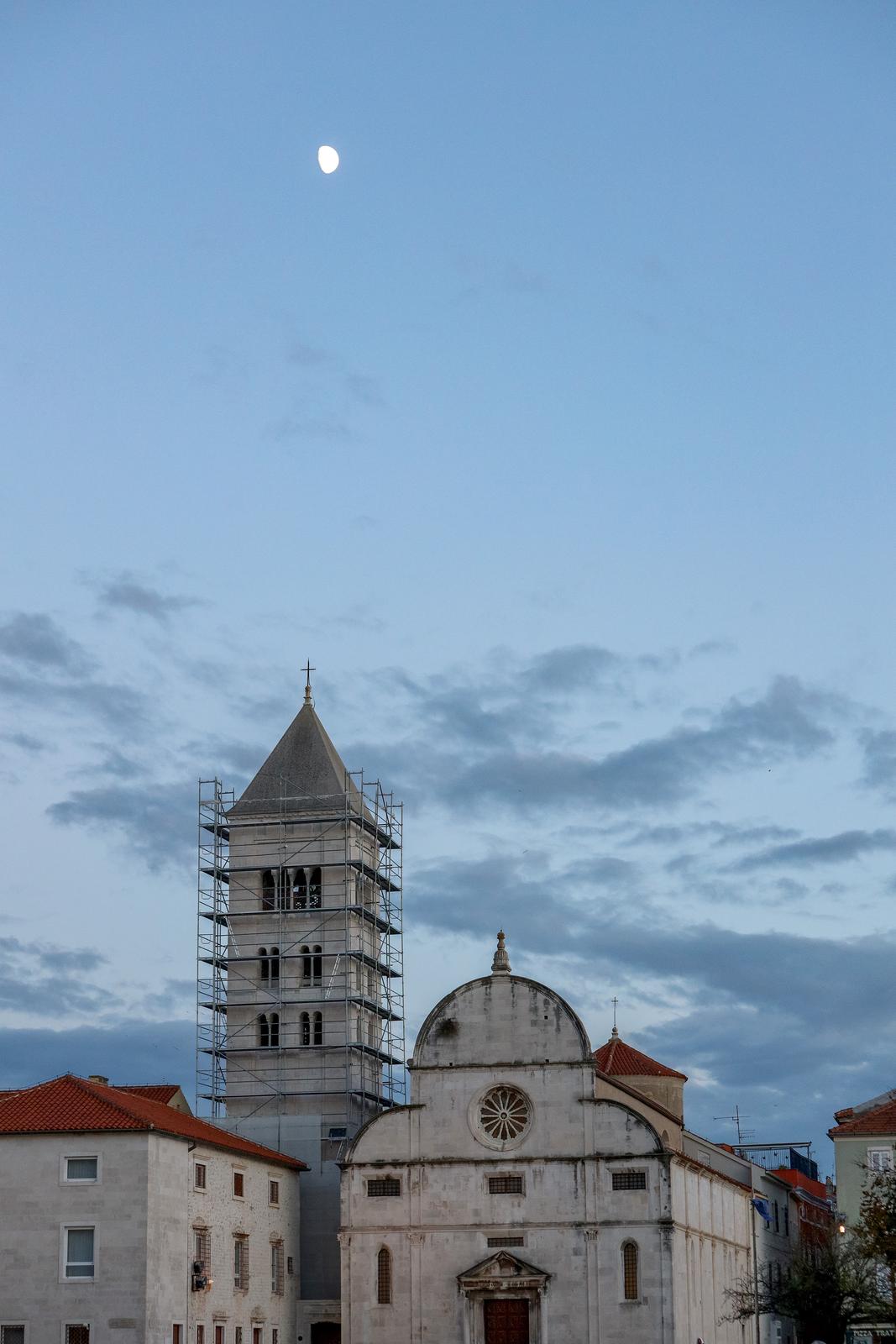 Blagdanske dekoracije u centru Zadra Blagdanske dekoracije u centru Zadra
