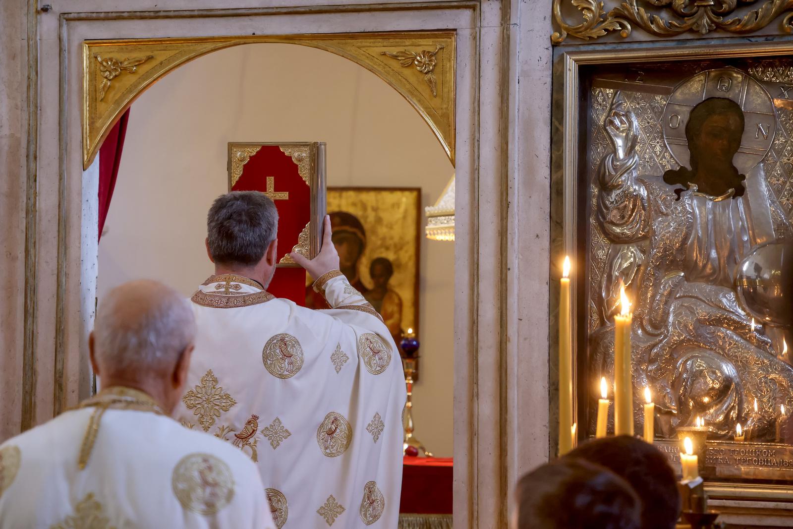 U zadarskoj crkvi Sv. Ilije služena svečana liturgija U zadarskoj crkvi Sv. Ilije služena svečana liturgija