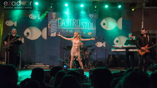 Otvoren 12. biogradski Gastro stol Otvoren 12. biogradski Gastro stol