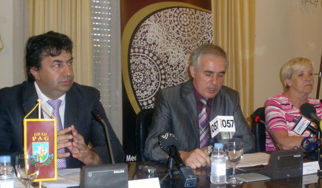 Pressica, festival čipke u Pagu