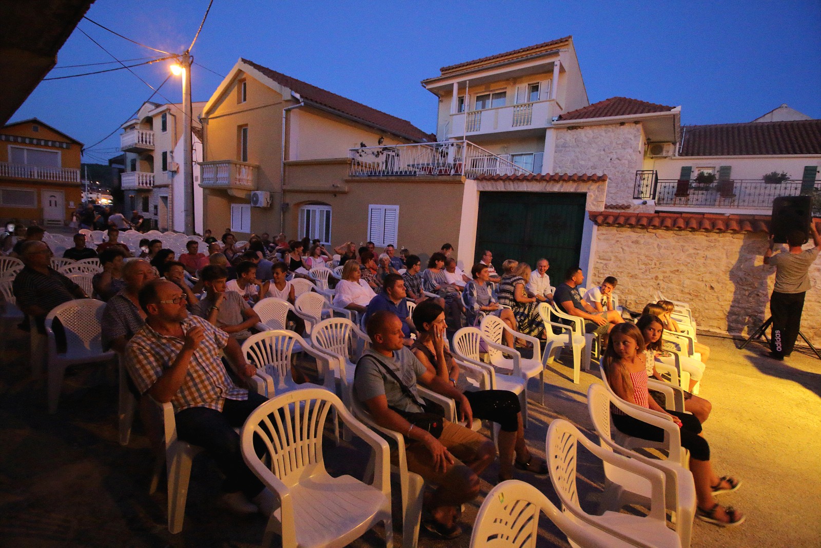 Zuhra i Drele nasmijali Bibinjce do suza
