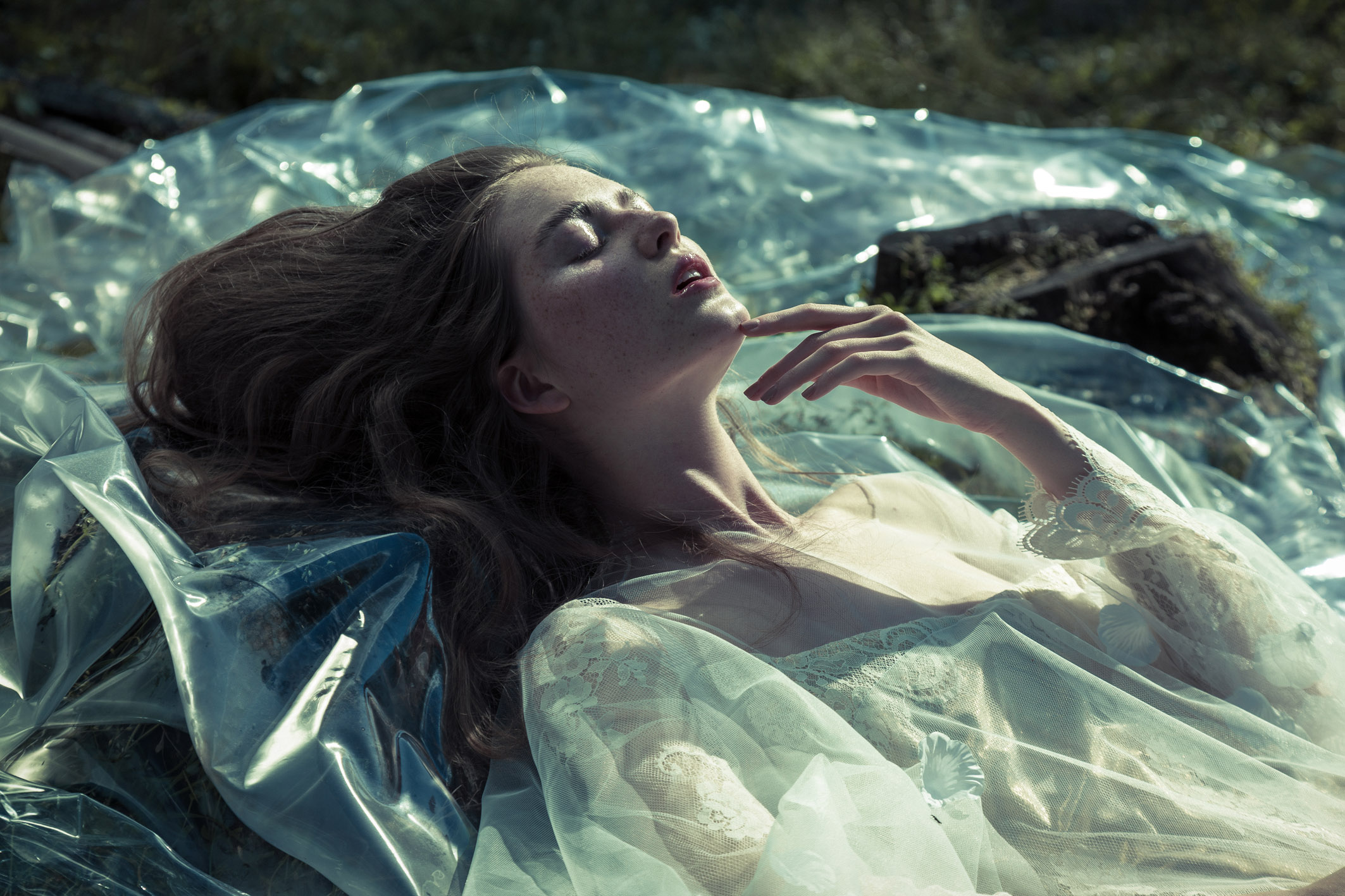 “Out of space”: Boudoir modna priča “Out of space”: Boudoir modna priča