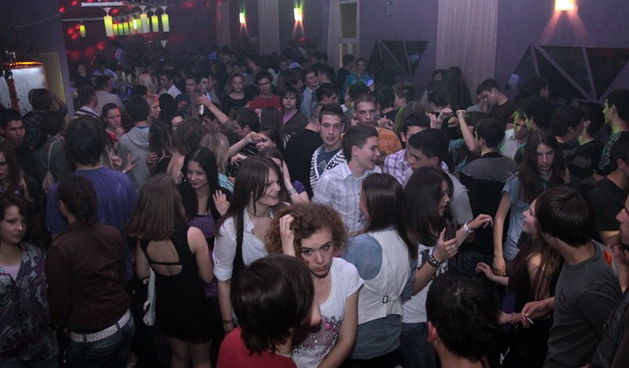 Klub Satir ogranizirao party za sudionike SHKM, 8. svibnja 2010.