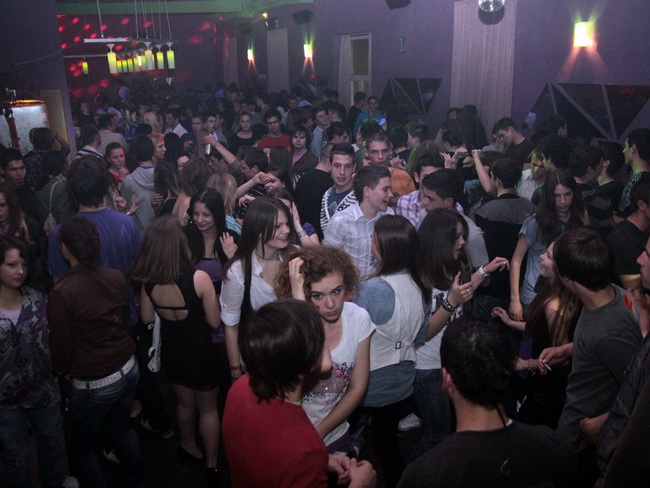 Klub Satir ogranizirao party za sudionike SHKM, 8. svibnja 2010.