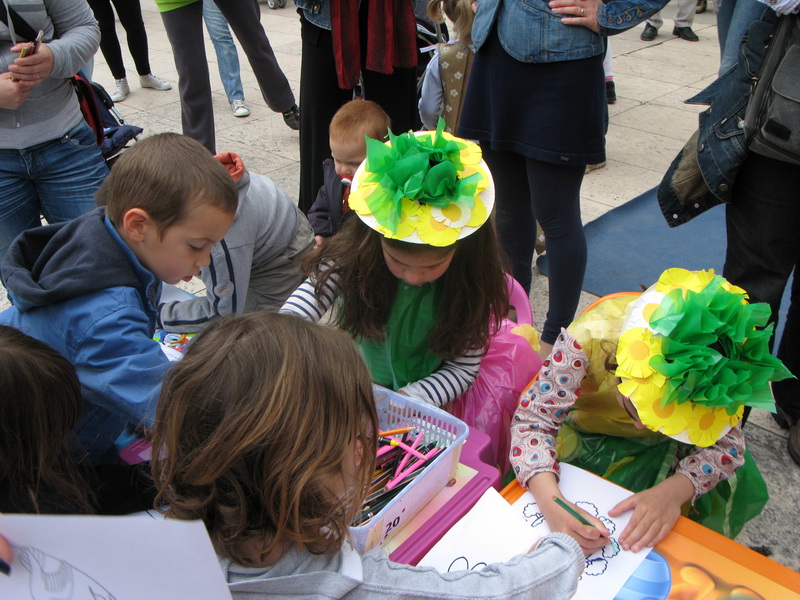 “Zeleni dani” radija 057 na Narodnom trgu “Zeleni dani” radija 057 na Narodnom trgu