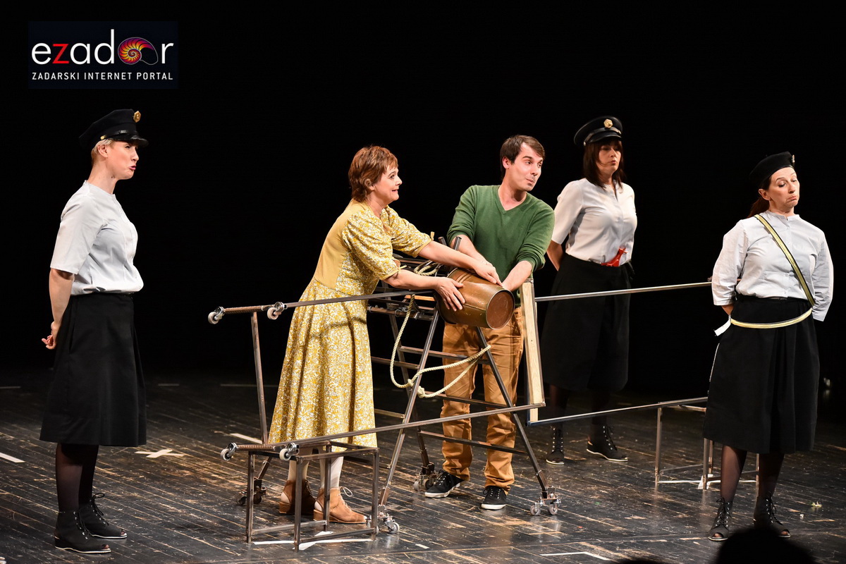 Premijera predstave “Nikome pravo” u Kazalištu lutaka Zadar Premijera predstave “Nikome pravo” u Kazalištu lutaka Zadar