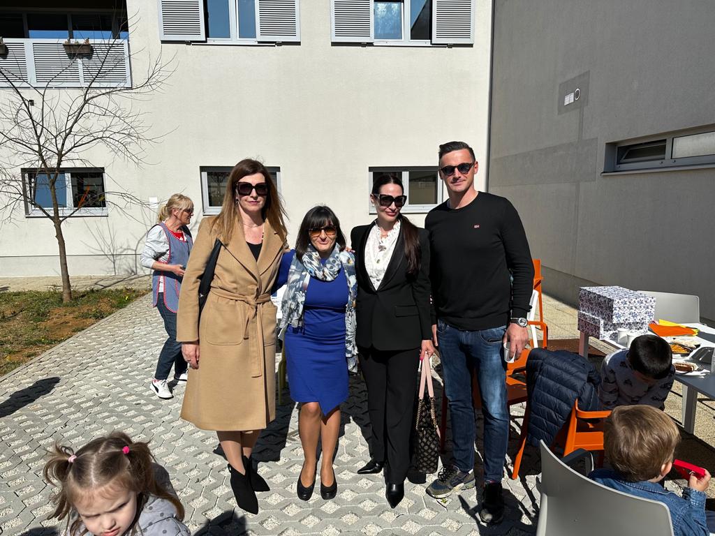 Dječji vrtić Latica proslavio 32. rođendan Dječji vrtić Latica proslavio 32. rođendan