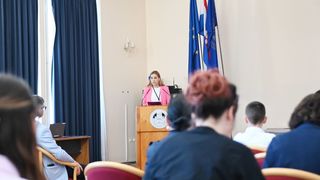 Plemeniti metali i vješte ruke: umjetnost i obrt od srednjeg vijeka do modernog doba