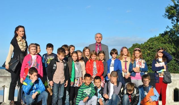 Učenici 3E razreda OŠ Šimuna Kožičića Benje posjetili župana Stipu Zrilića, foto: Zadarska županija