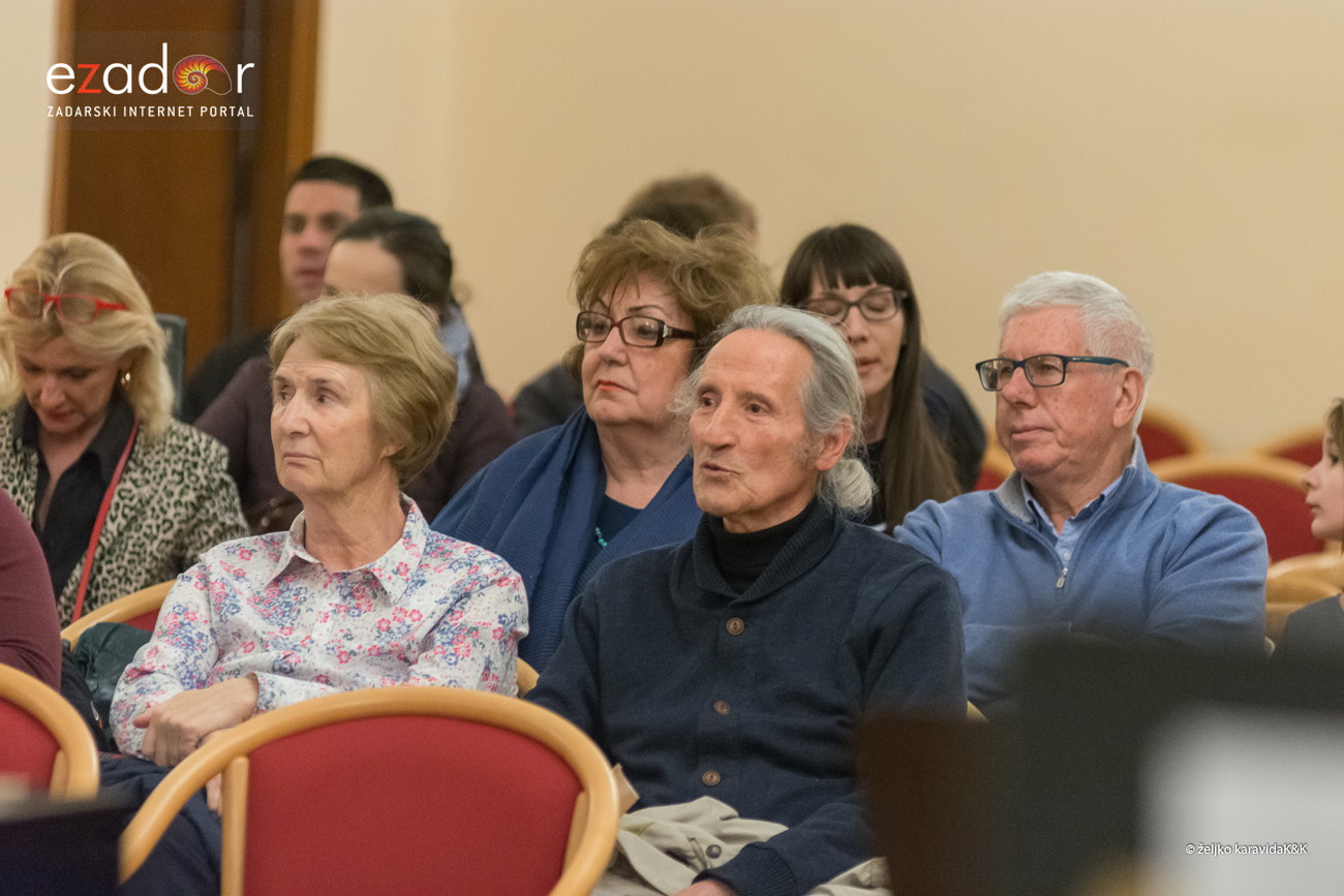 “Glazbena fantazija” Zadarskog komornog orkestra u Svečanoj dvorani Sveučilišta u Zadru. Solist Berislav Šipuš na klaviru, pod ravnanjem maestra Pavla Dešpalja “Glazbena fantazija” Zadarskog komornog orkestra u Svečanoj dvorani Sveučilišta u Zadru. Solist Berislav Šipuš na klaviru, pod ravnanjem maestra Pavla Dešpalja
