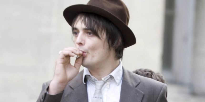 Pete Doherty nakon razuzdanog izlaska noć proveo u poznatom berlinskom zatvoru (Index.hr)