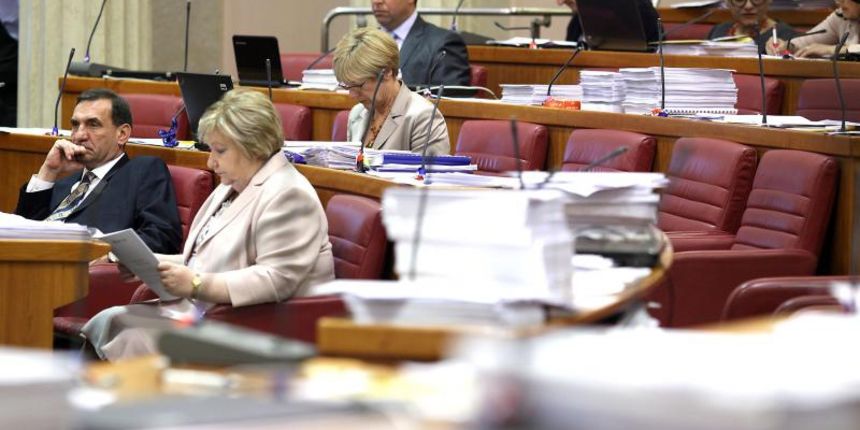 13.06.2013., Zagreb – Raspravom o izmjenama zakona o radu nastavljena je sjednica Sabora RH. Photo: Patrik Macek/PIXSELL