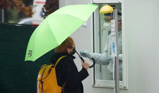 Koronavirus ilustracija, covid, covid-19, test, testiranje, andrija štampar