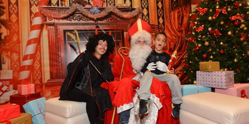 Sveti Nikola u Supernova centru 6. prosinca 2016.  Foto: Iva Perinčić