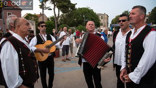 Otvoren 12. biogradski Gastro stol Otvoren 12. biogradski Gastro stol