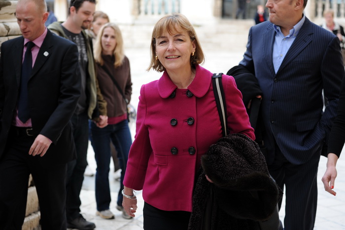 Zadar, 050413.
Veceras je u HNK Zadar odrzano predstavljanje liste koalicije SDP-HNS-HSU za Europski parlament. Na predstavljanju su govorili predsjednik SDP-a Zoran Milanovic, predsjednica HNS-a Vesna Pusic, predsjednik HSU-a Silvano Hrelja, te prvi na l Zadar, 050413.
Veceras je u HNK Zadar odrzano predstavljanje liste koalicije SDP-HNS-HSU za Europski parlament. Na predstavljanju su govorili predsjednik SDP-a Zoran Milanovic, predsjednica HNS-a Vesna Pusic, predsjednik HSU-a Silvano Hrelja, te prvi na l