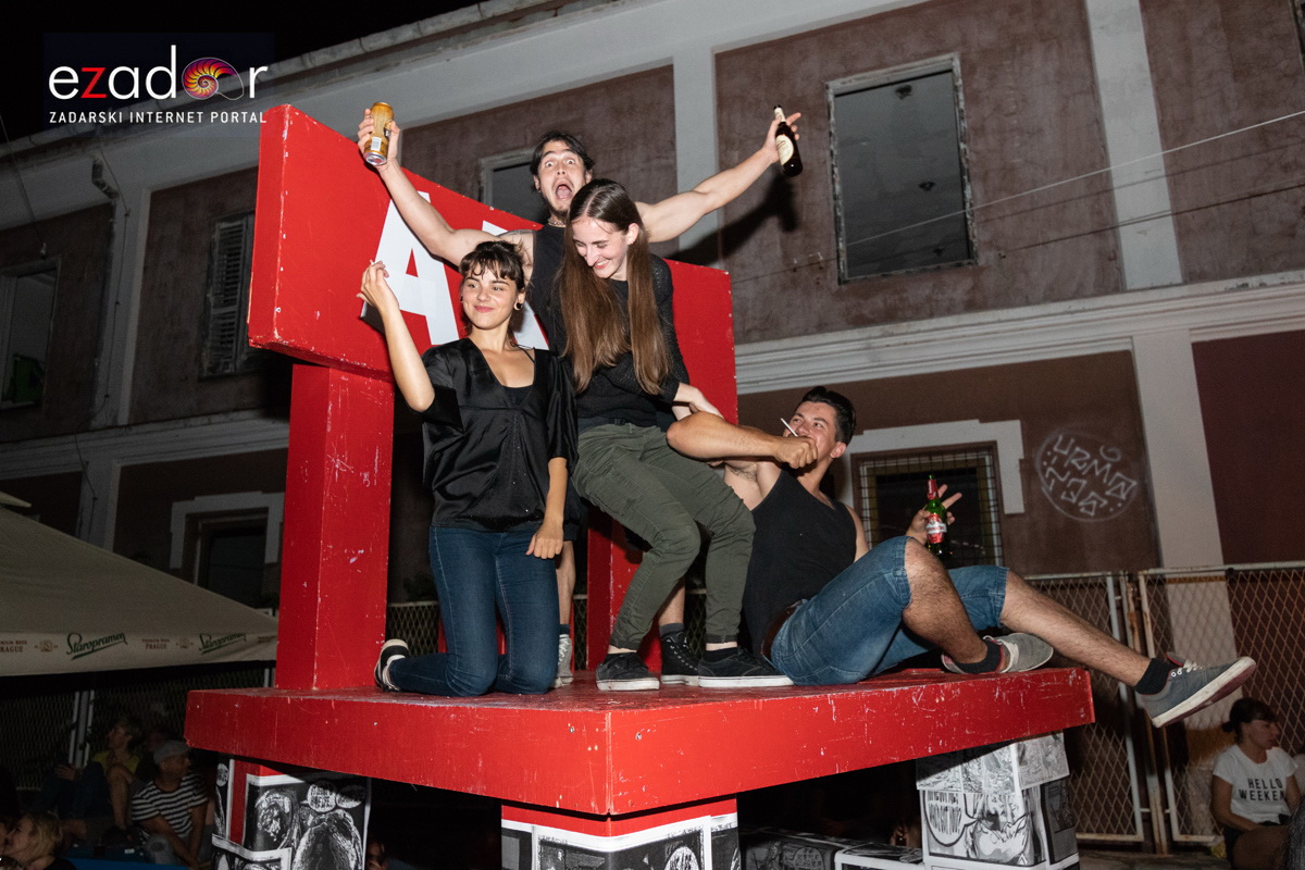 KvartArt 2018.: Art buvljak & koncert Nipplepeoplea