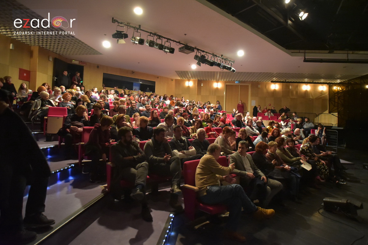 Premijera predstave “Nikome pravo” u Kazalištu lutaka Zadar Premijera predstave “Nikome pravo” u Kazalištu lutaka Zadar