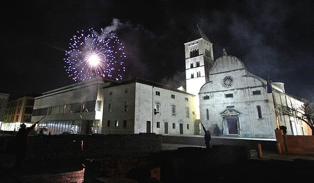 Novogodišnji vatromet u Zadru 2009. (foto: Marin Gospić)
