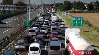 Gužve na naplatnim kućicama Lučko u smjeru mora