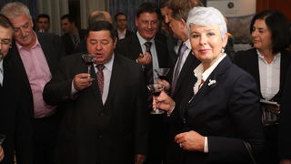 Zadar, 031111. 
Hotel Kolovare.
Predsjednica Vlade RH  Jadranka Kosor u drustvu svojih ministara Bozidara Kalmete, Petra Cobankovica, Jasena Mesica i Branka Bacica otvorila je 21. medjunarodnu manifestaciju vinogradara i vinara Sabatina 2011.
Na slici: Pe