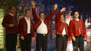 Zadar, 121110.
Dvorana Kresimira Cosica.Festival zabavne glazbe Zadar 2010. Prva vecer.
Na fotografiji : klapa Sol.
Foto : Vladimir Ivanov / Cropix Zadar, 121110.
Dvorana Kresimira Cosica.Festival zabavne glazbe Zadar 2010. Prva vecer.
Na fotografiji : klapa Sol.
Foto : Vladimir Ivanov / Cropix